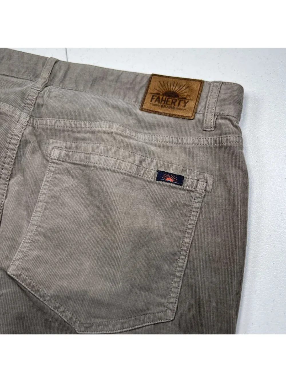 Faherty Mens Gray Brown Corduroy Five Pocket Pants Size 34x30 Stretch Casual